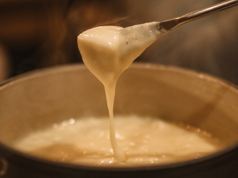Pot à fondue avec fourchette | © Gabriel_Perren