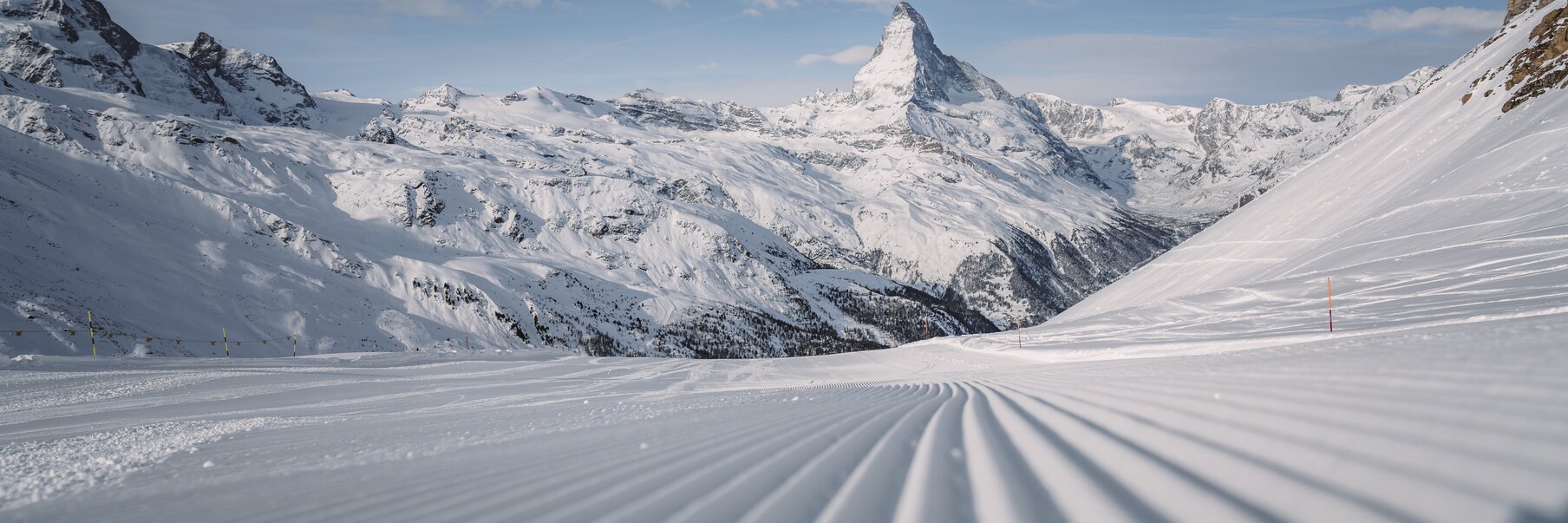 Ski Rothorn | © Zermatt Bergbahnen Freshly groomed piste with the Matterhorn in the background. | © Zermatt Bergbahnen
